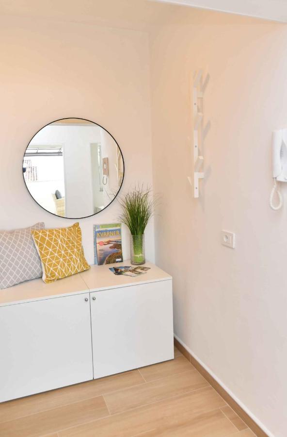 Apartman Leona Lovran Dış mekan fotoğraf