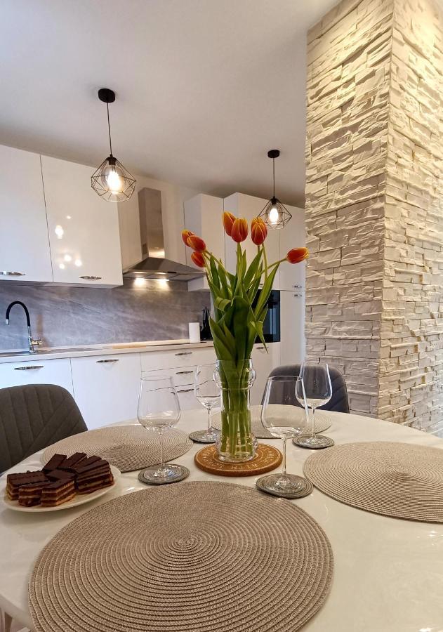 Apartman Leona Lovran Dış mekan fotoğraf