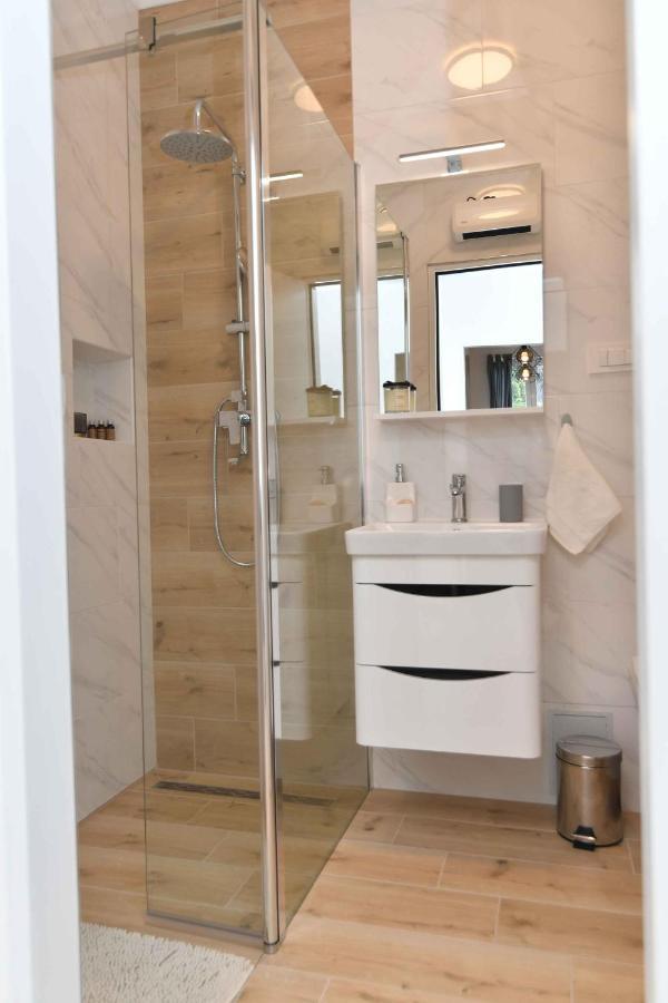 Apartman Leona Lovran Dış mekan fotoğraf