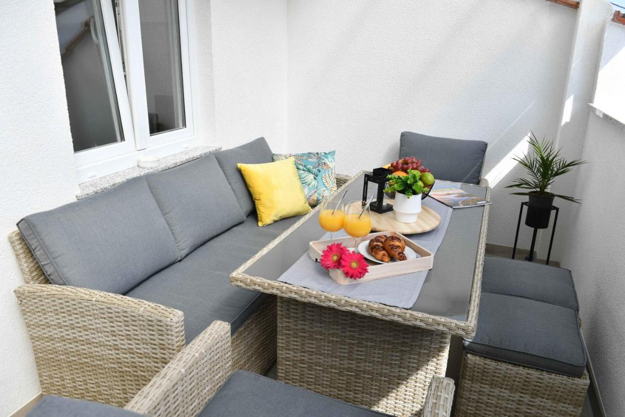 Apartman Leona Lovran Dış mekan fotoğraf