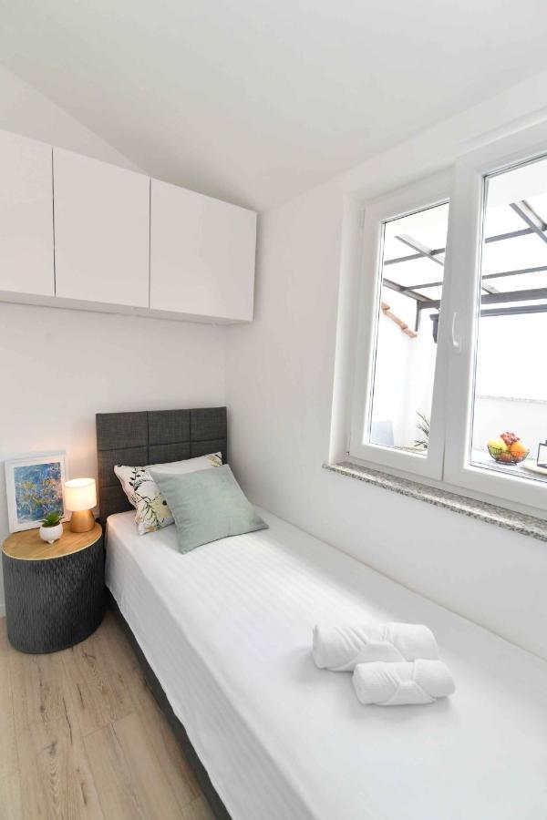 Apartman Leona Lovran Dış mekan fotoğraf