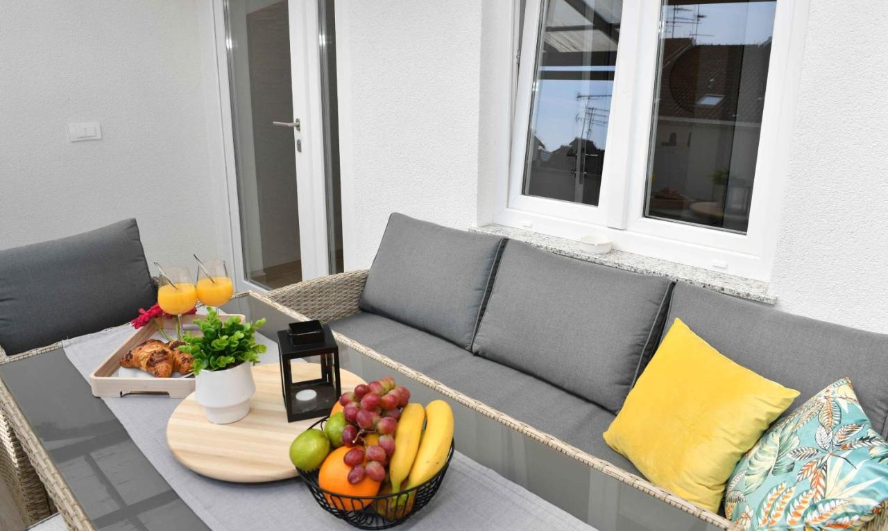 Apartman Leona Lovran Dış mekan fotoğraf