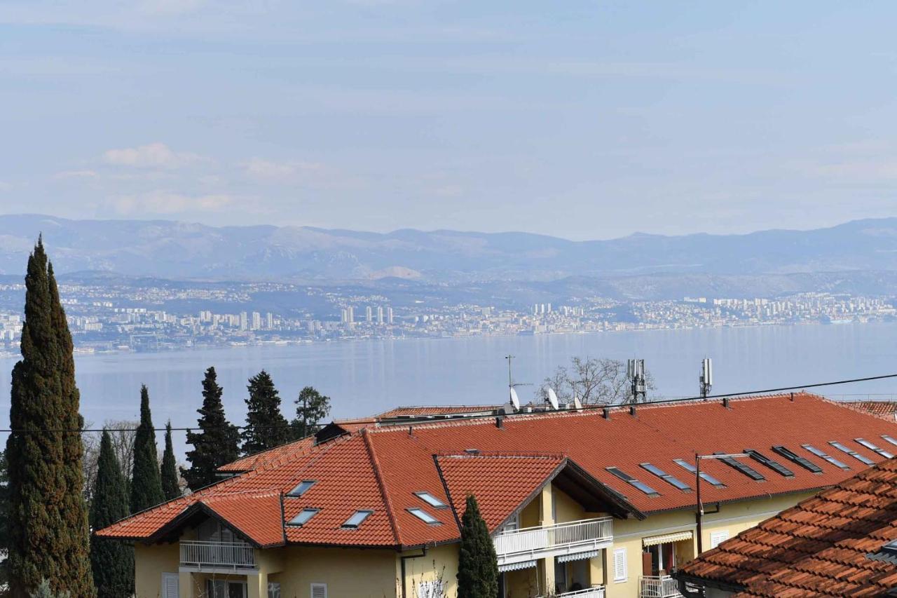 Apartman Leona Lovran Dış mekan fotoğraf